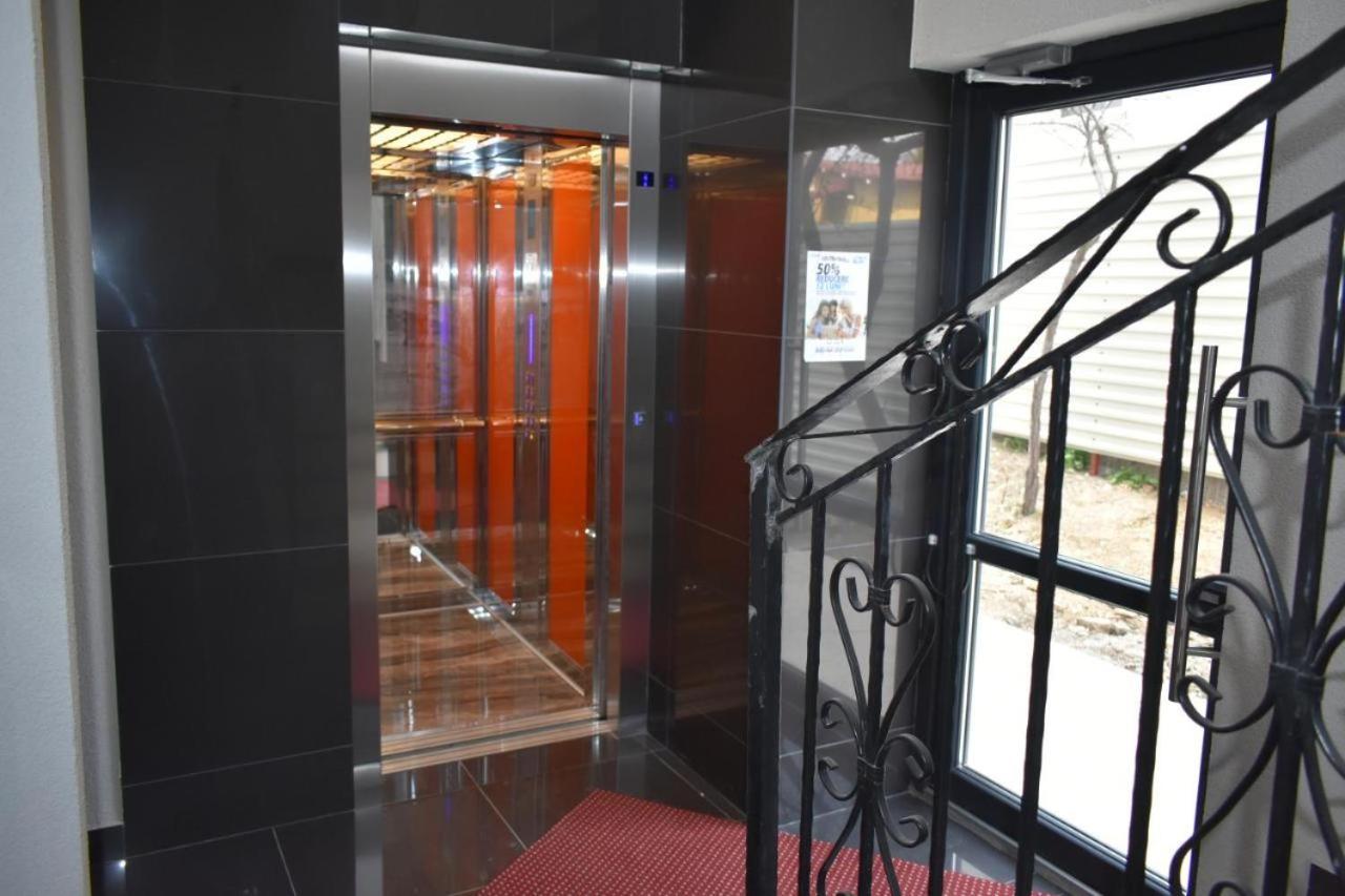 Cozy Apartment In The Heart Of Iasi - Palas Mall Экстерьер фото